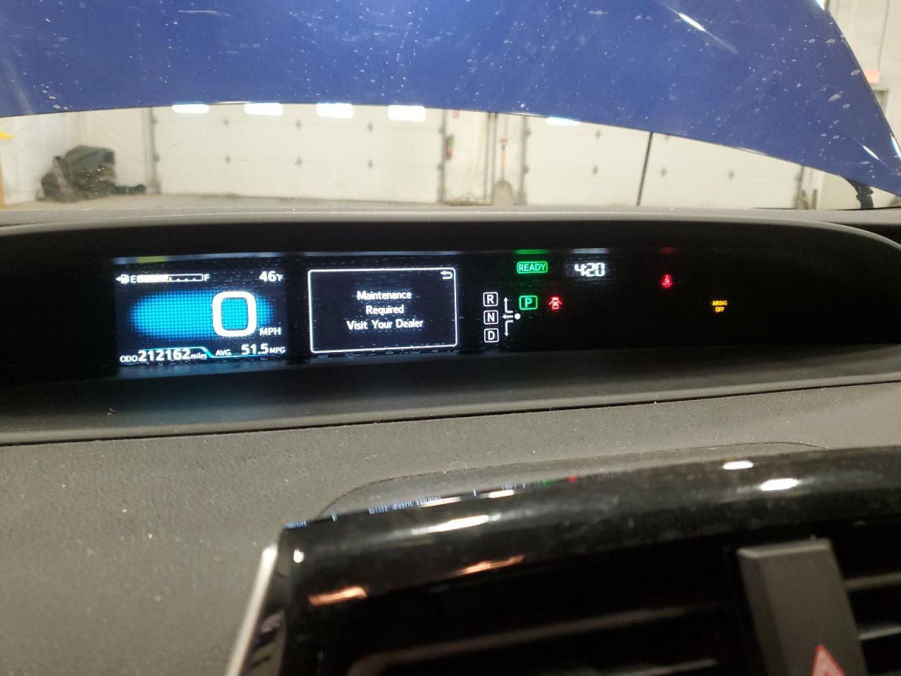 2016 TOYOTA PRIUS