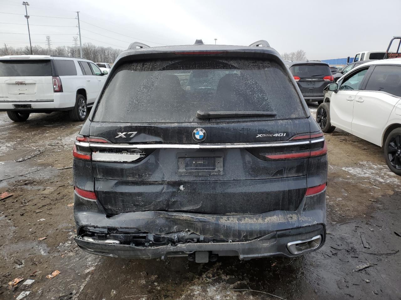 2025 BMW X7