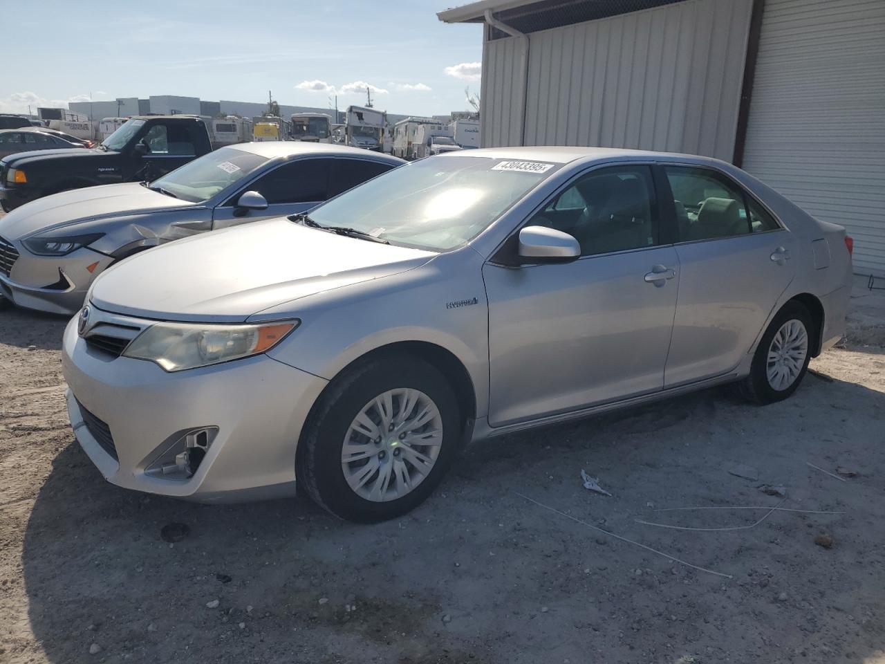 2012 TOYOTA CAMRY
