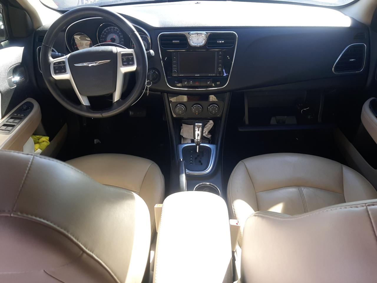2012 CHRYSLER 200
