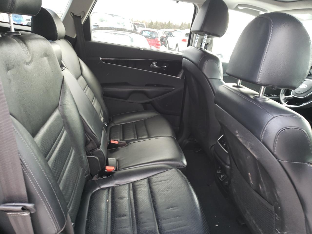 2019 KIA SORENTO