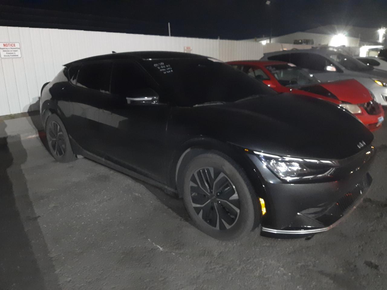 2023 KIA EV6