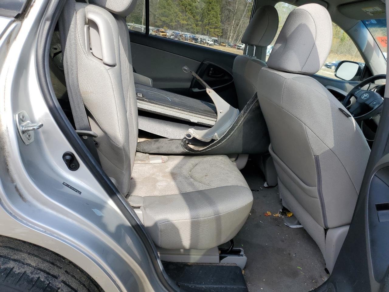 2012 TOYOTA RAV4
