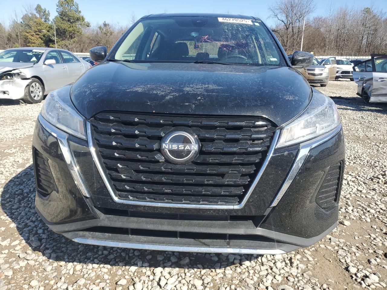 2022 NISSAN KICKS