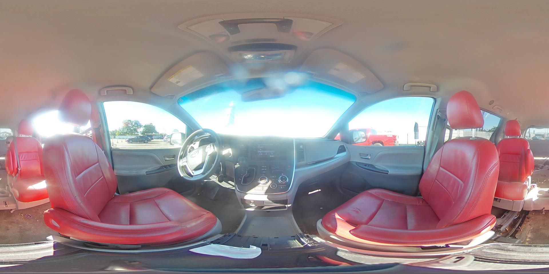 2015 TOYOTA SIENNA