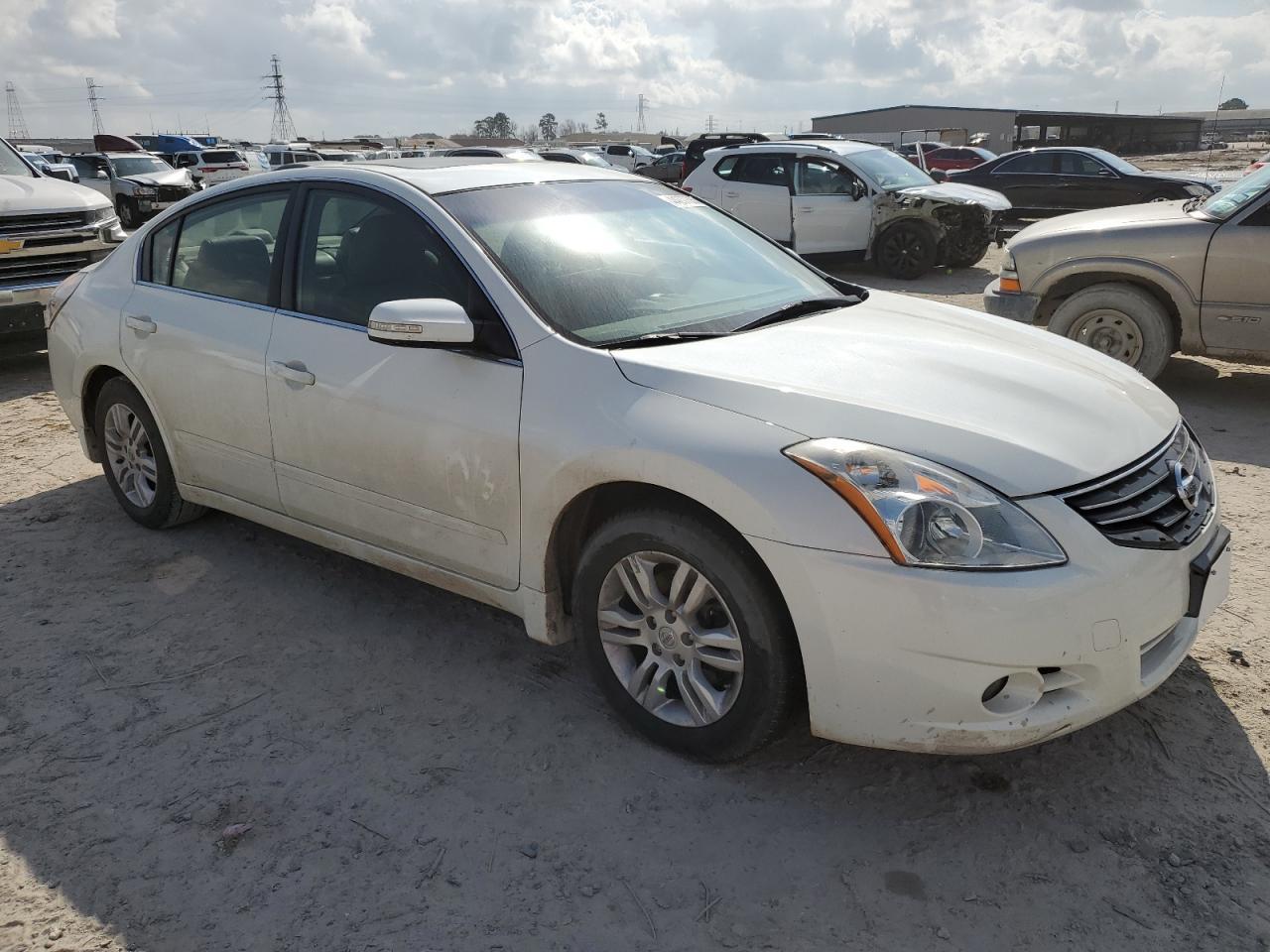 2010 NISSAN ALTIMA