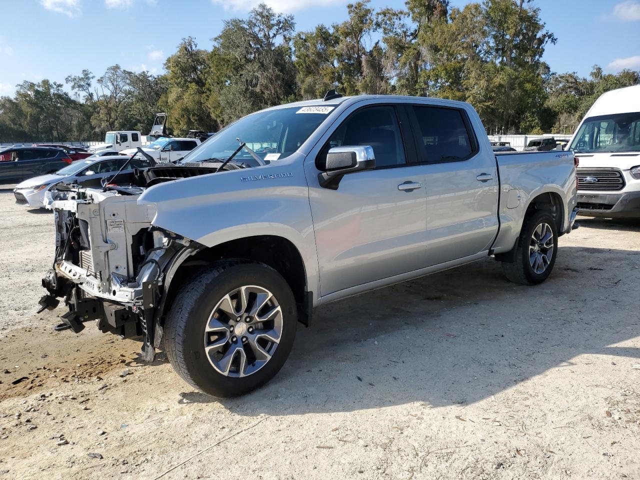 2021 CHEVROLET Silverado