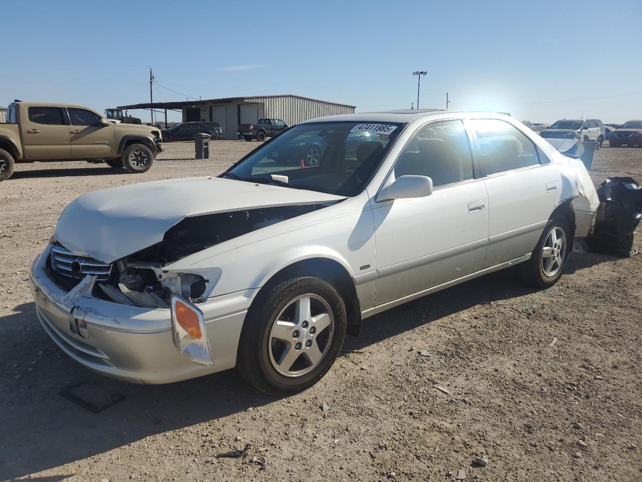 2001 TOYOTA CAMRY