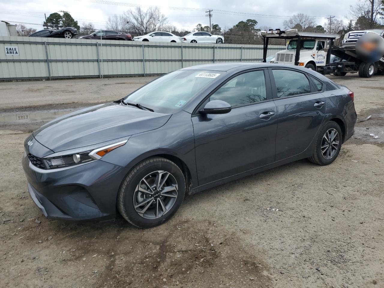 2023 KIA FORTE