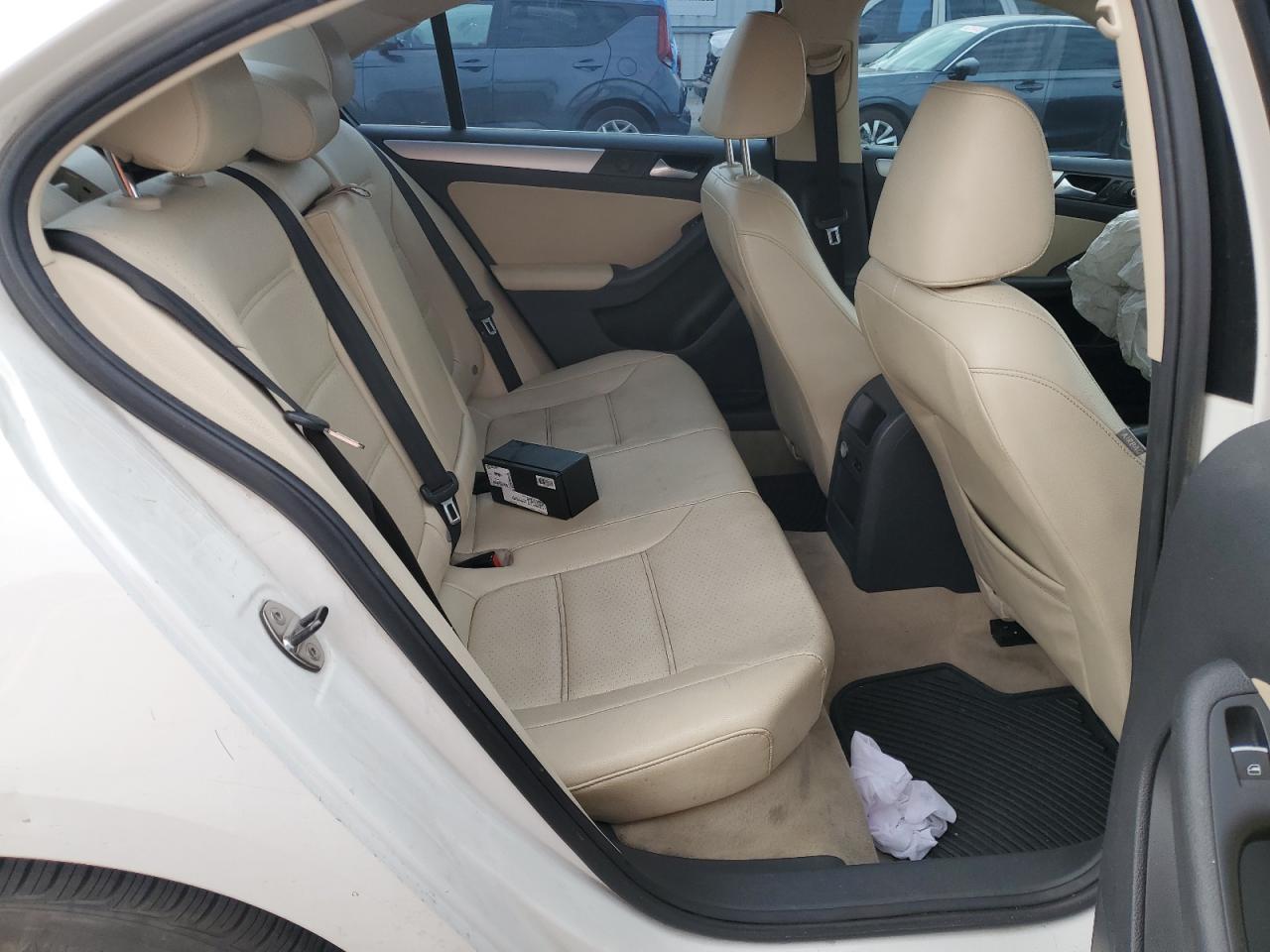 2014 VOLKSWAGEN JETTA