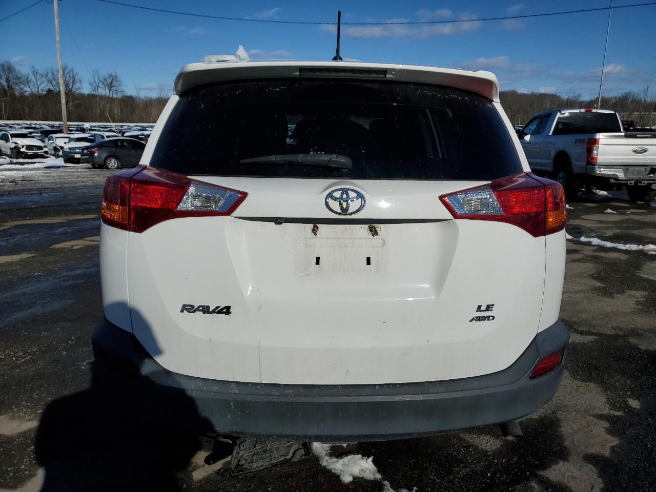 2015 TOYOTA RAV4