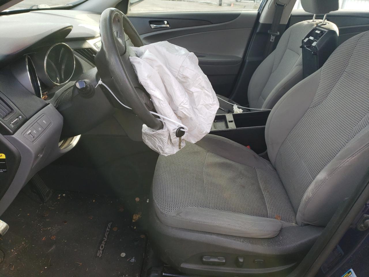 2013 HYUNDAI SONATA