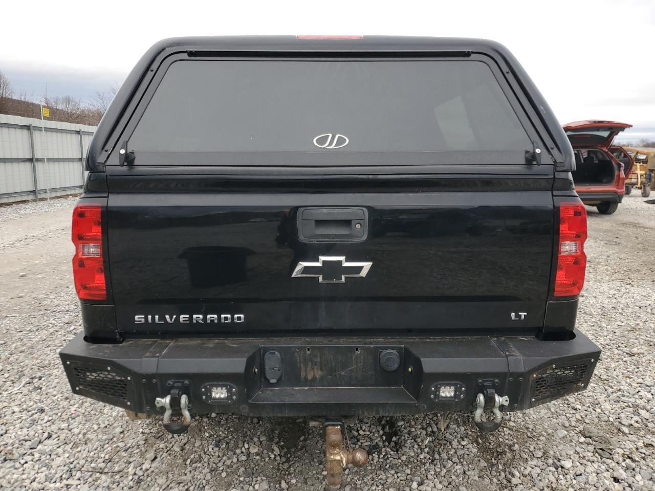 2018 CHEVROLET Silverado