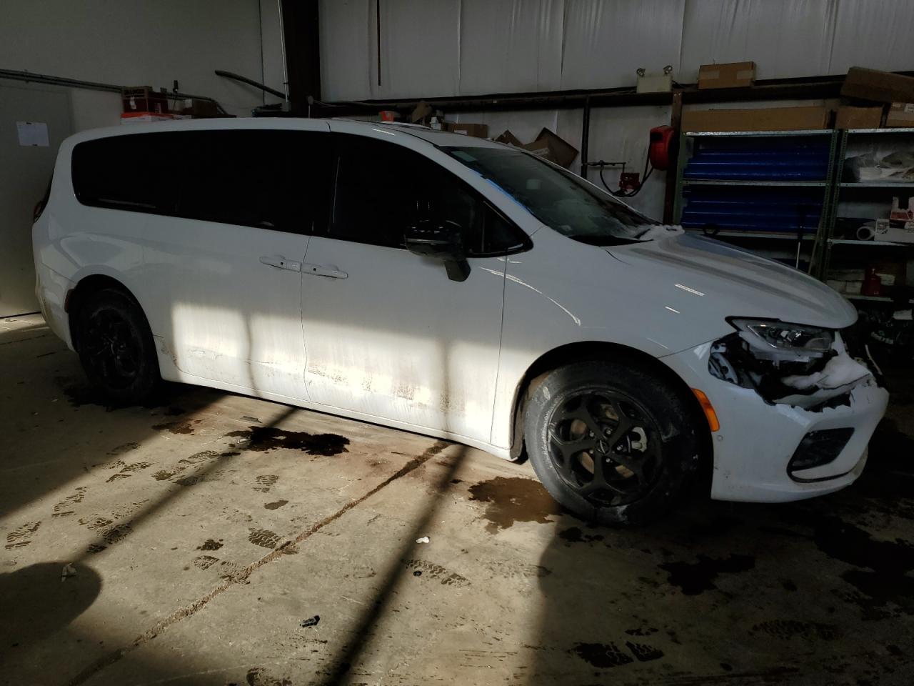 2023 CHRYSLER Pacifica