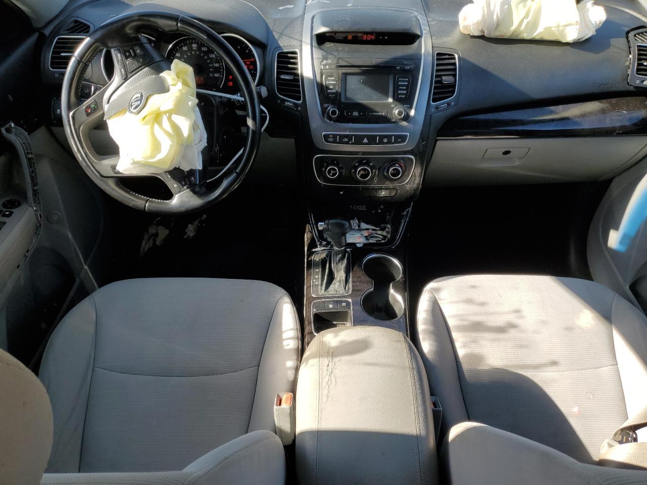 2014 KIA SORENTO
