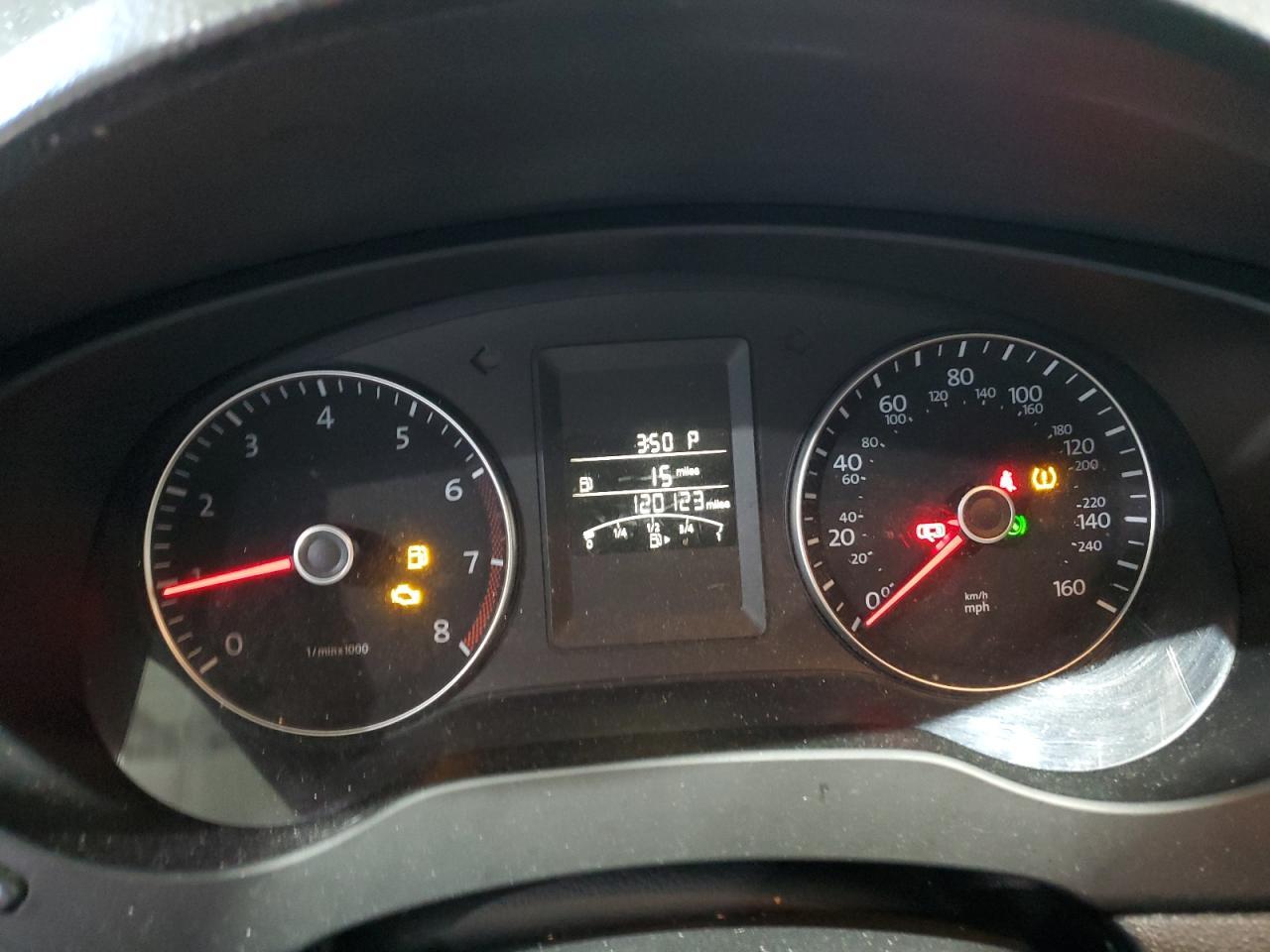 2014 VOLKSWAGEN JETTA