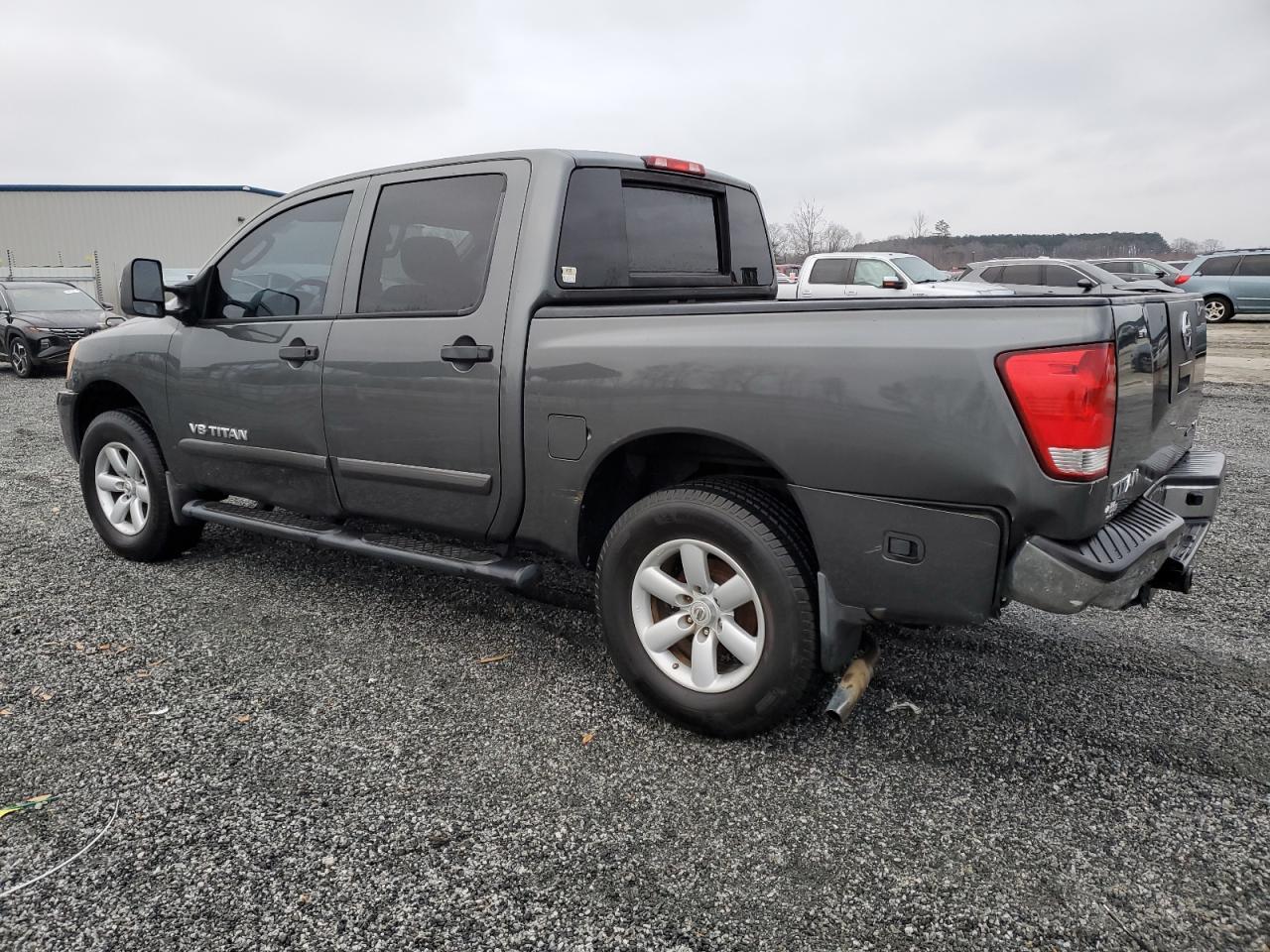 2011 NISSAN Titan