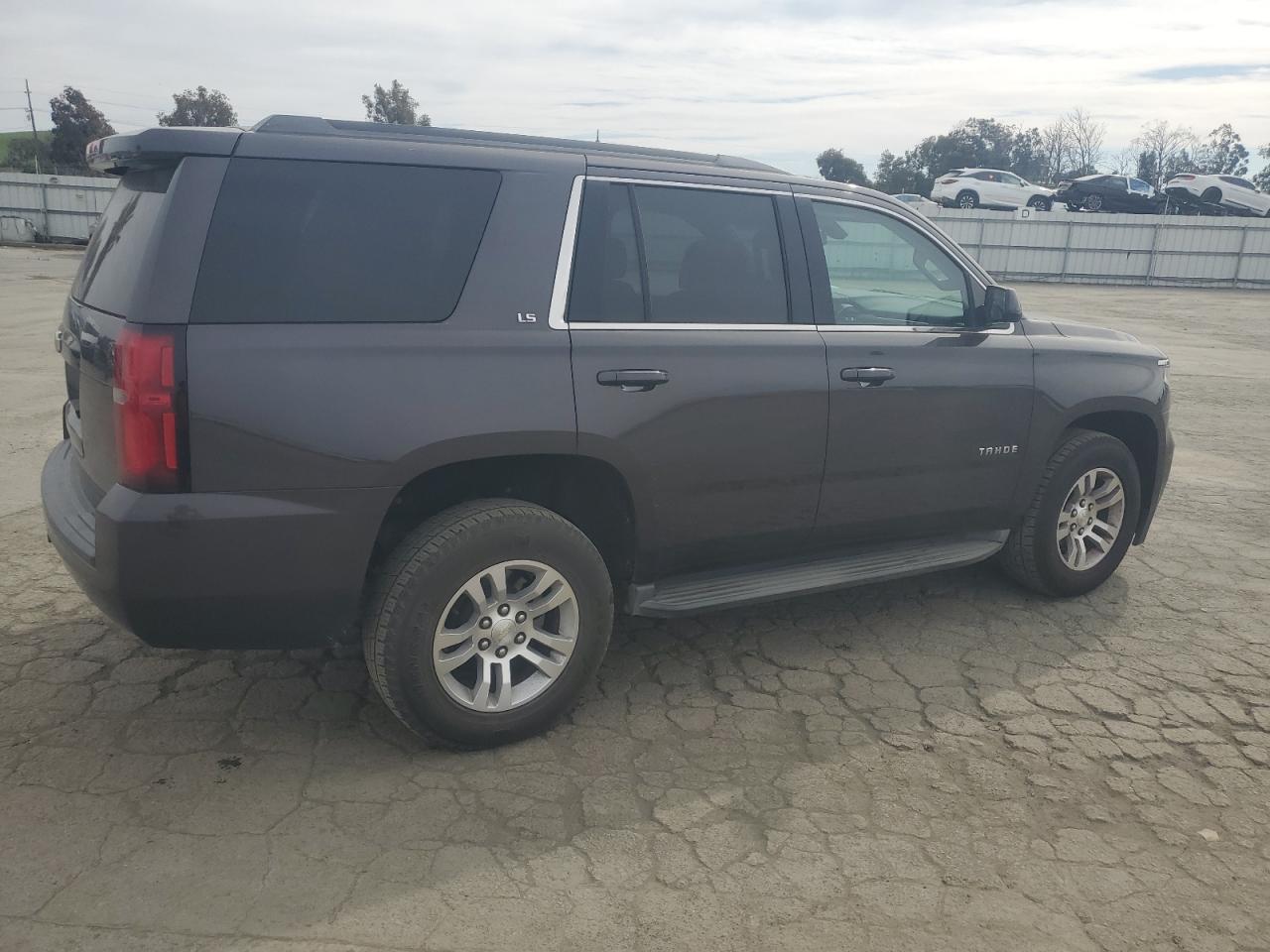 2016 CHEVROLET Tahoe