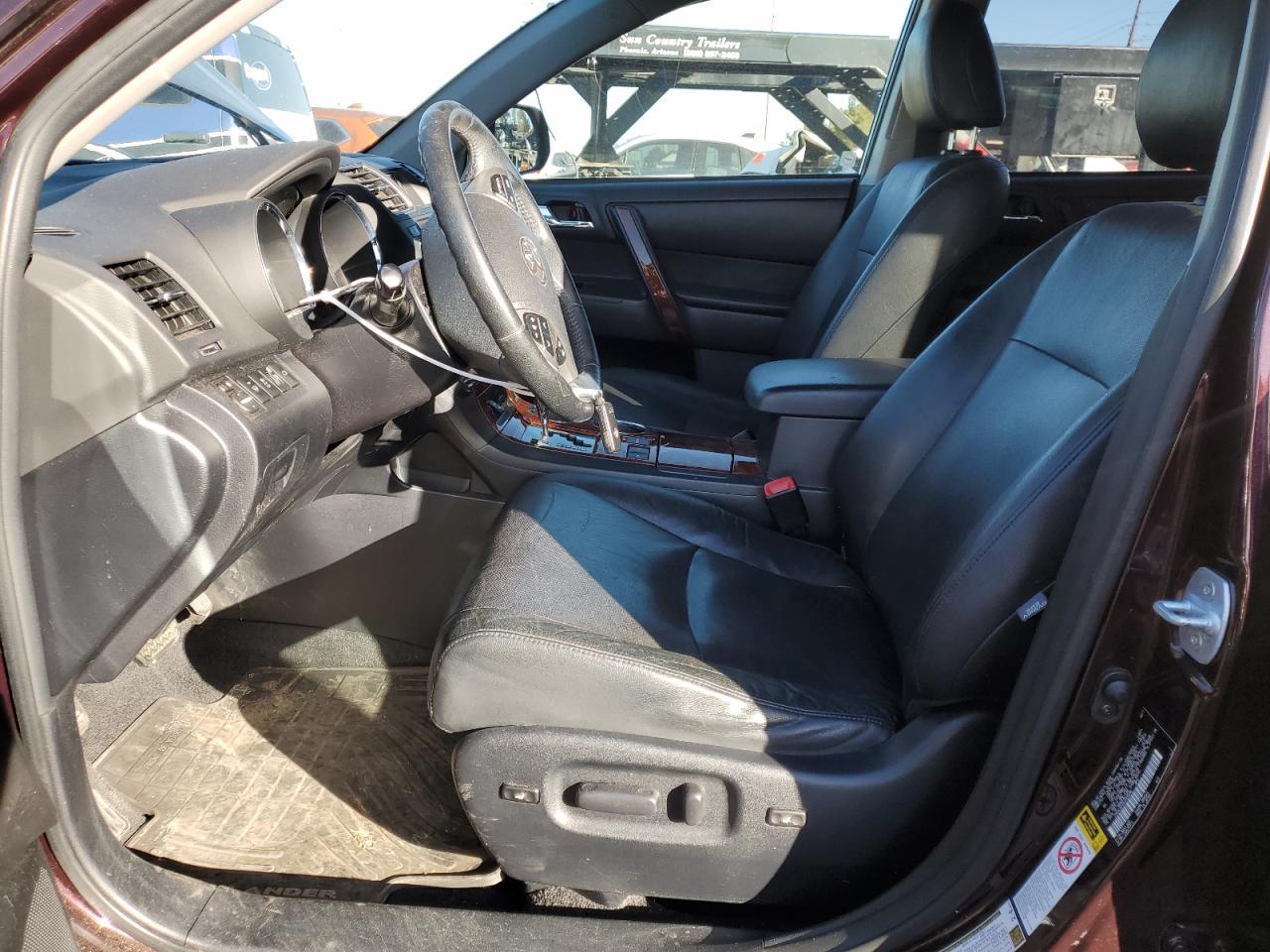 2012 TOYOTA HIGHLANDER