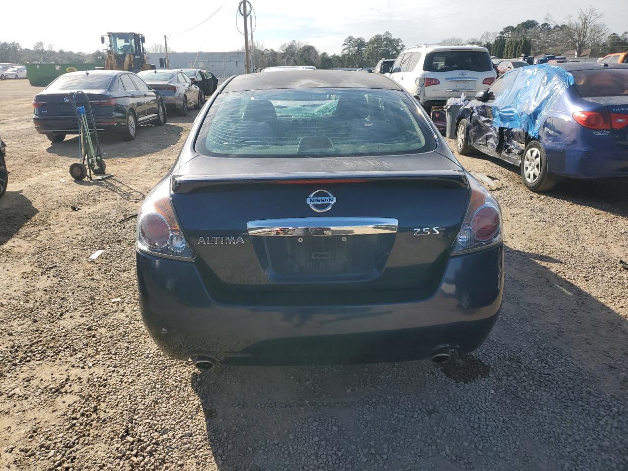 2012 NISSAN ALTIMA