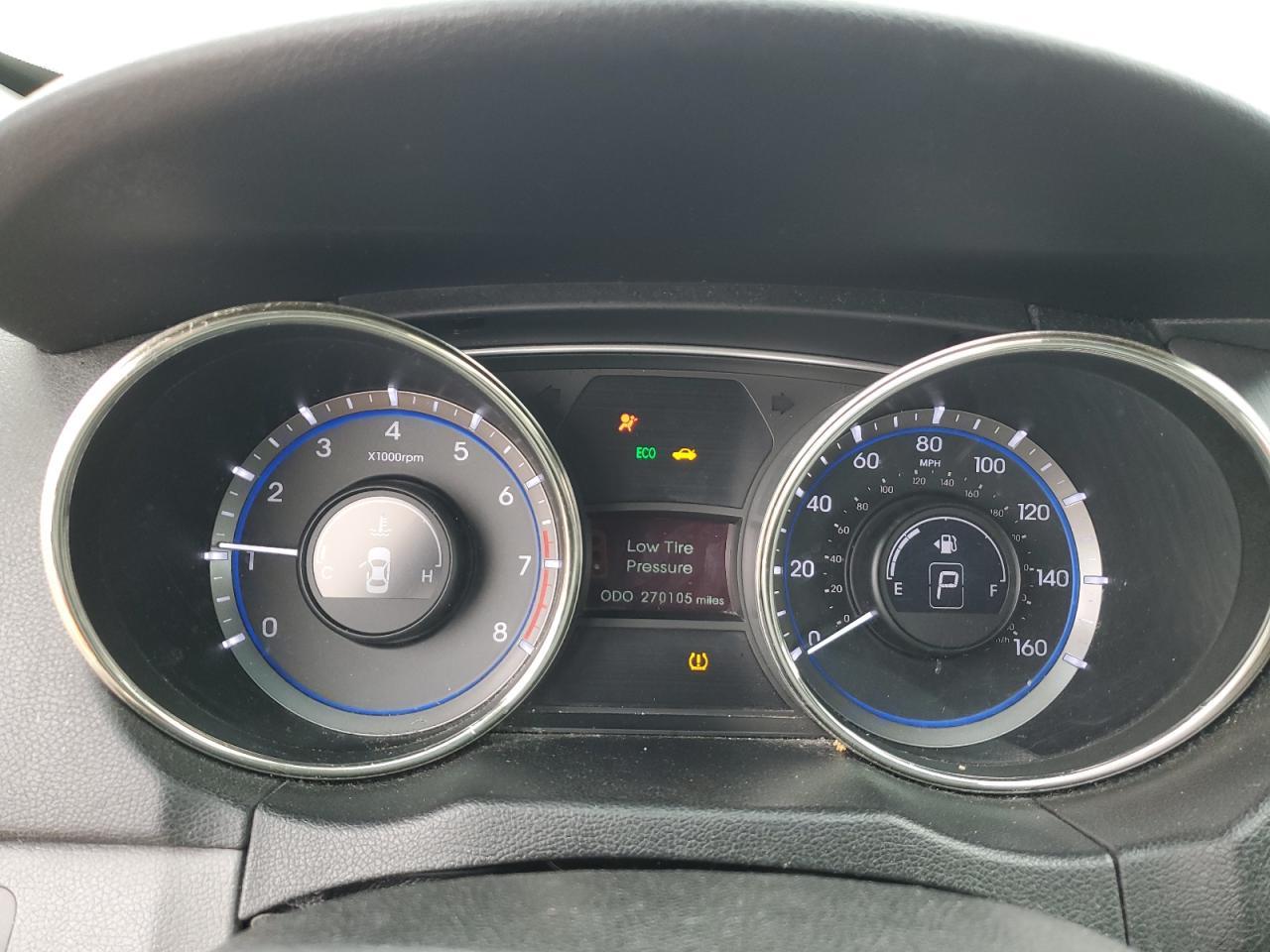 2011 HYUNDAI SONATA