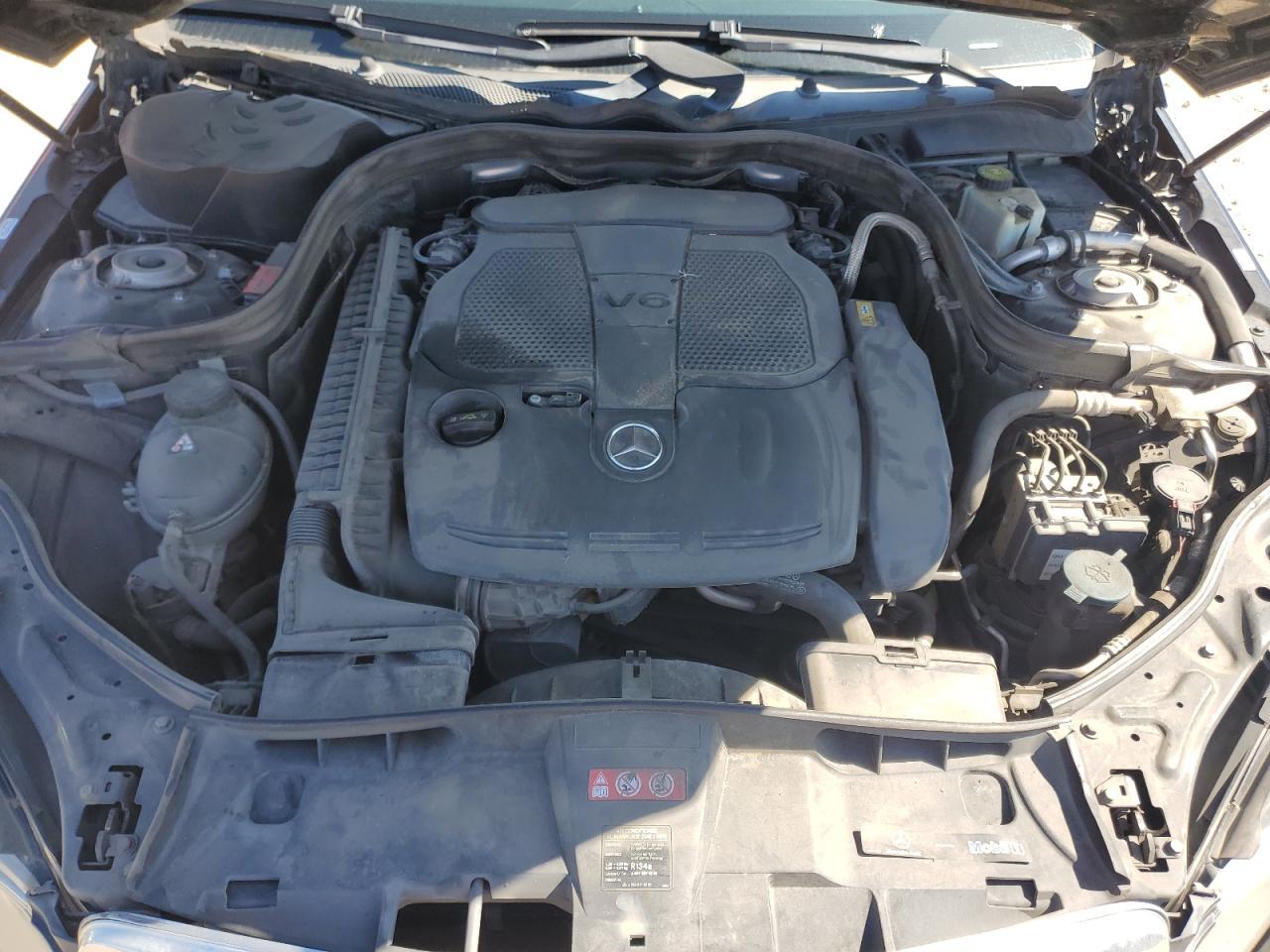 2012 MERCEDES-BENZ E-Class