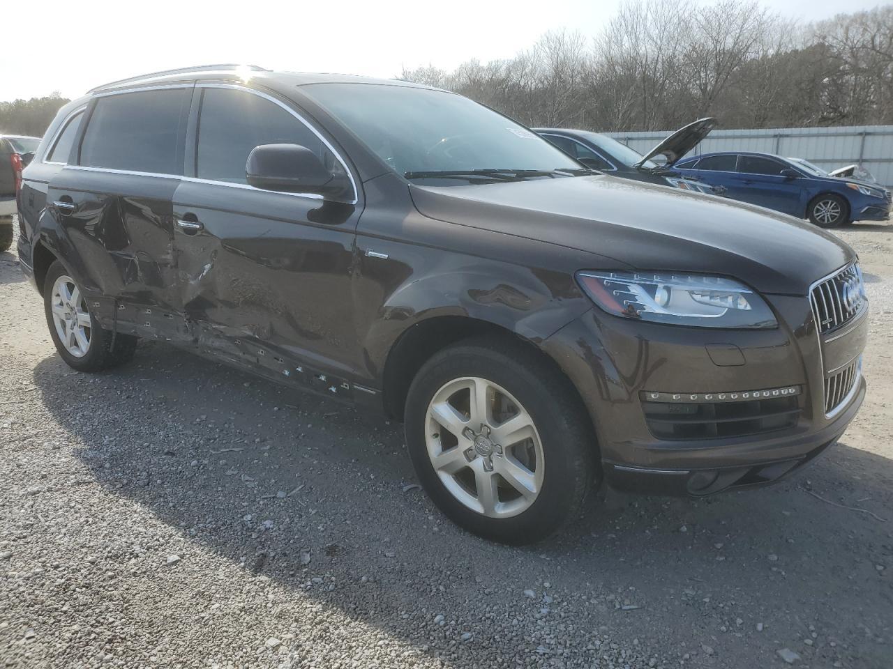 2015 AUDI Q7