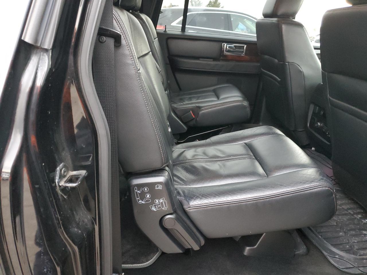 2017 LINCOLN Navigator