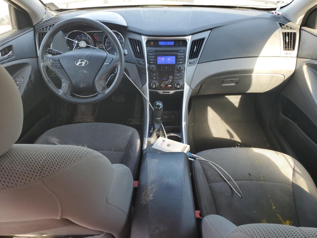 2013 HYUNDAI SONATA