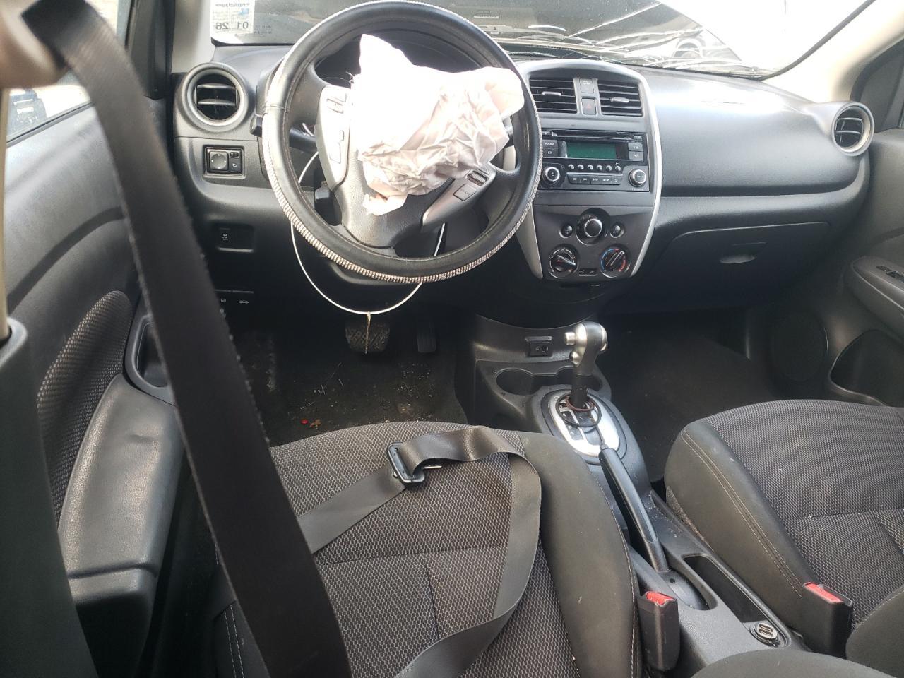2017 NISSAN VERSA