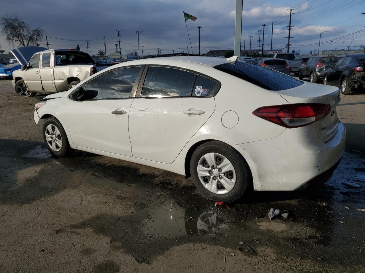 2017 KIA FORTE