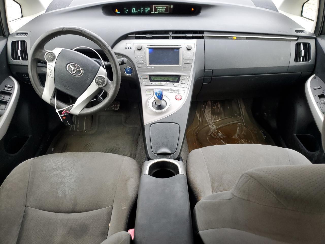 2012 TOYOTA PRIUS