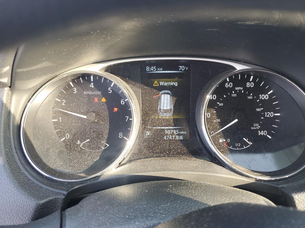 2014 NISSAN ROGUE