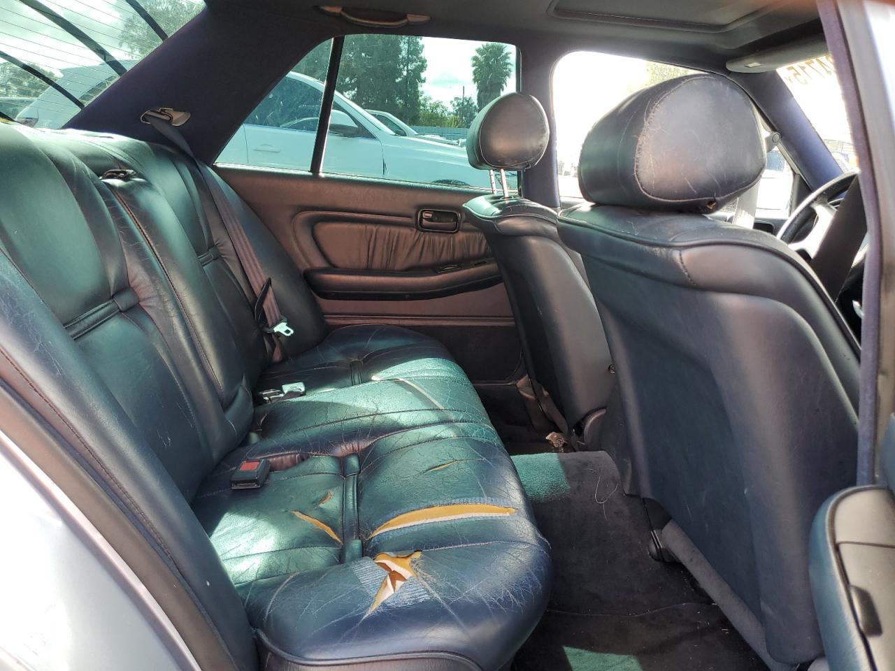 1989 TOYOTA Cressida