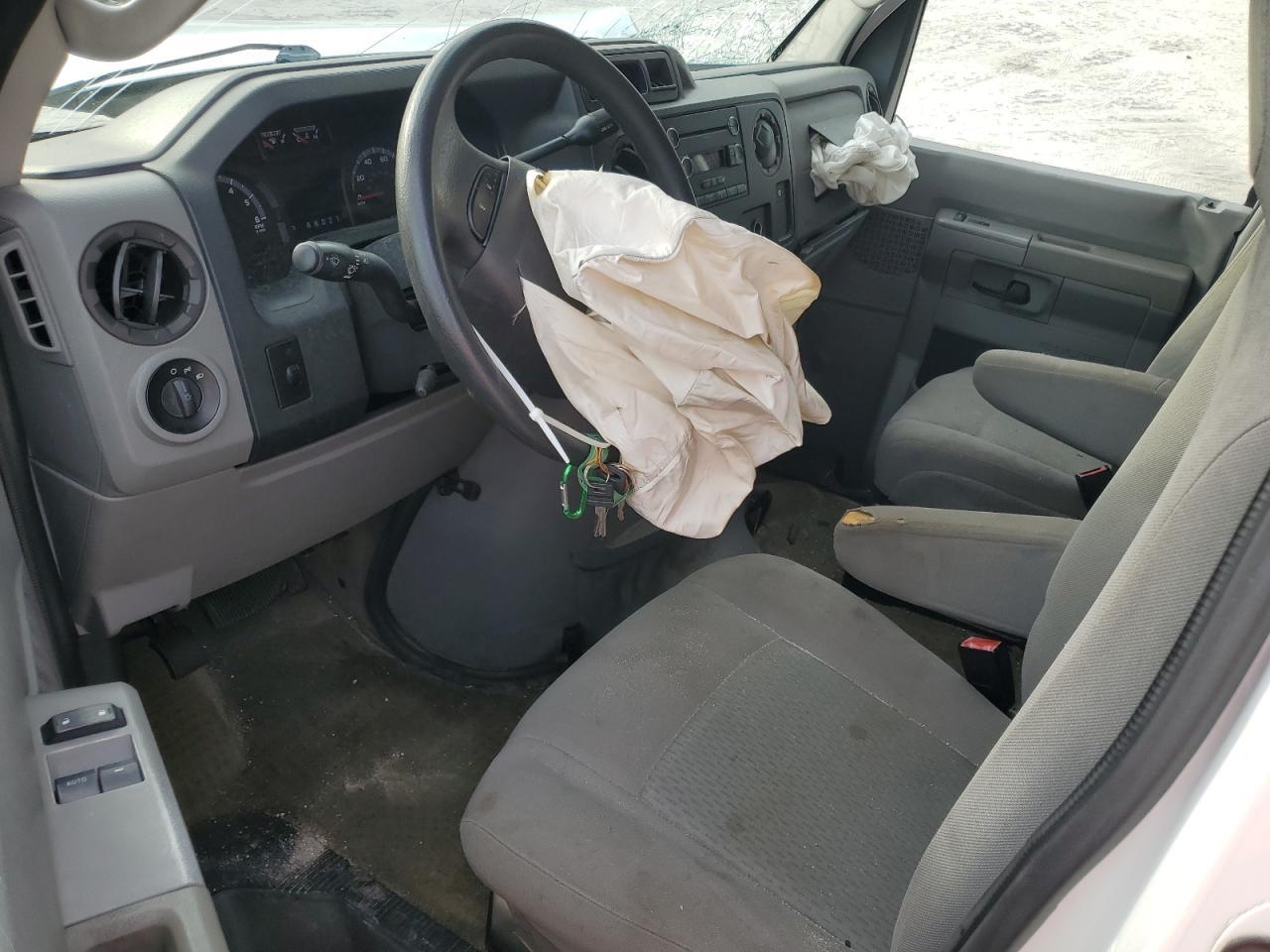 2013 FORD ECONOLINE