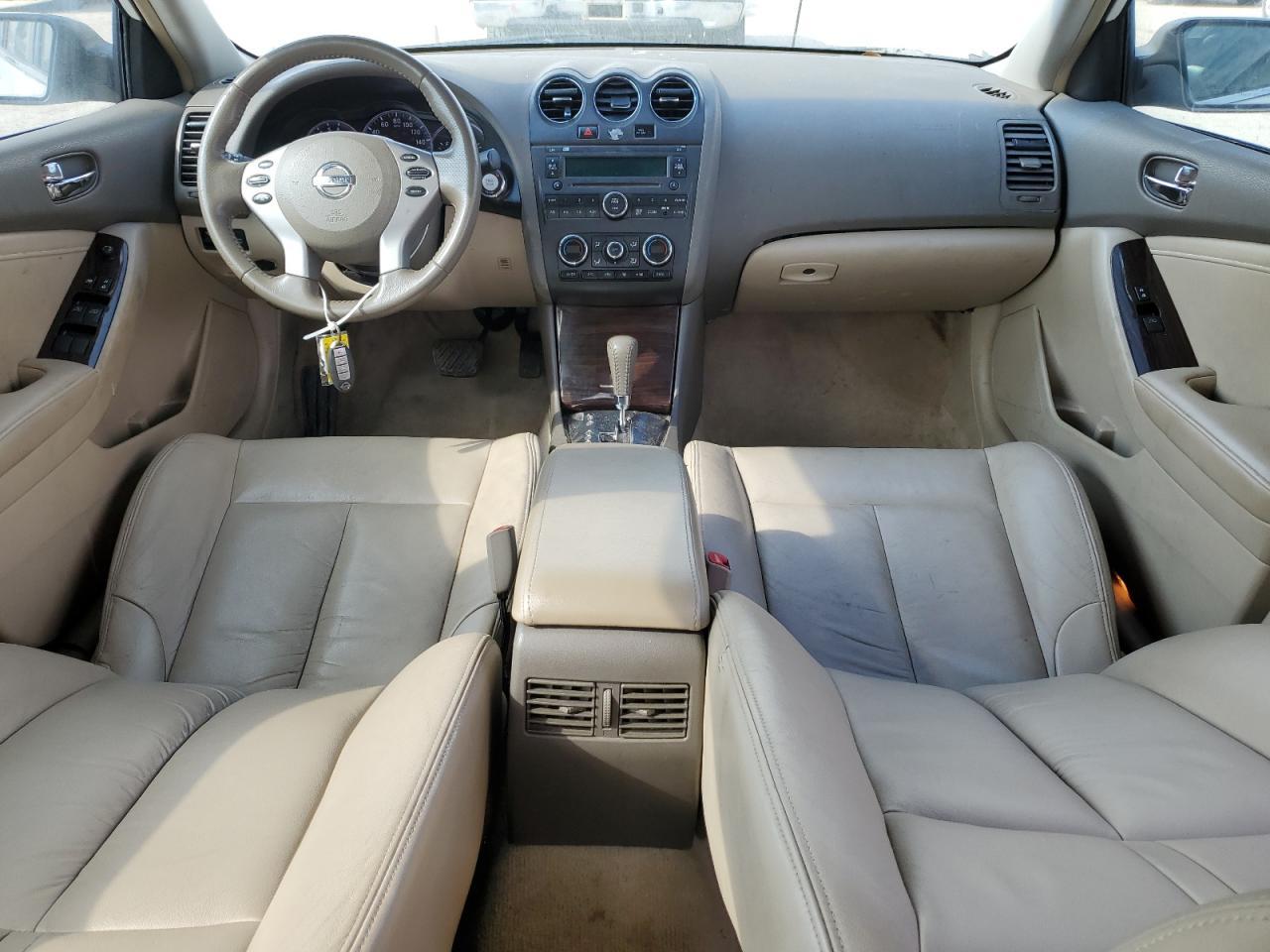 2010 NISSAN ALTIMA