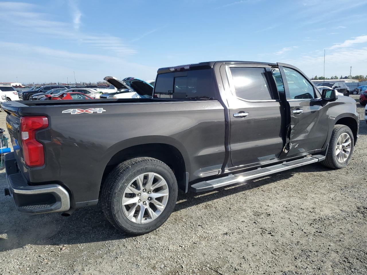 2021 CHEVROLET Silverado