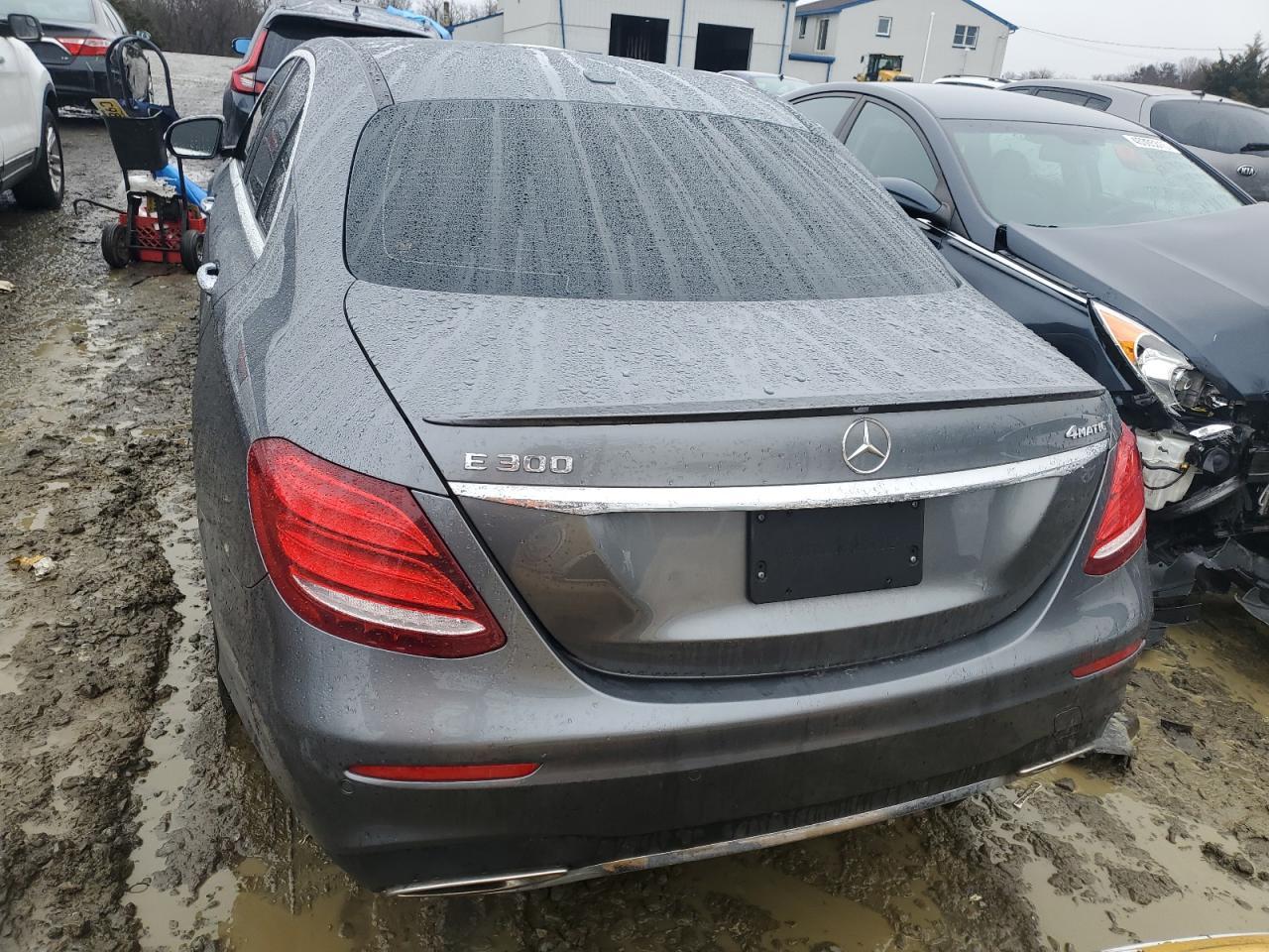 2017 MERCEDES-BENZ E-Class