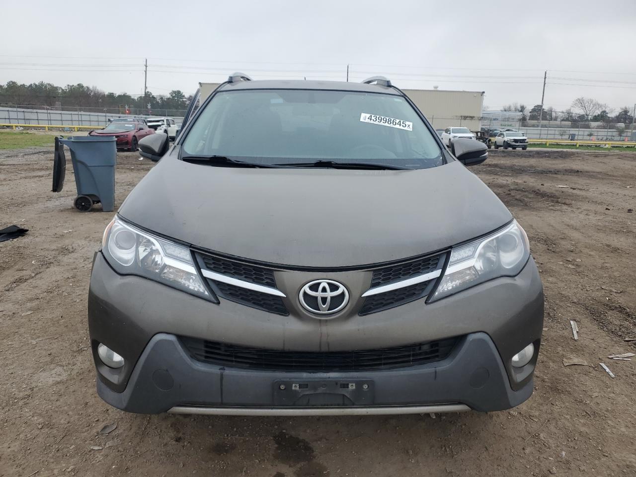 2015 TOYOTA RAV4