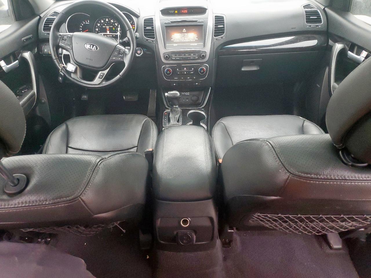 2015 KIA SORENTO