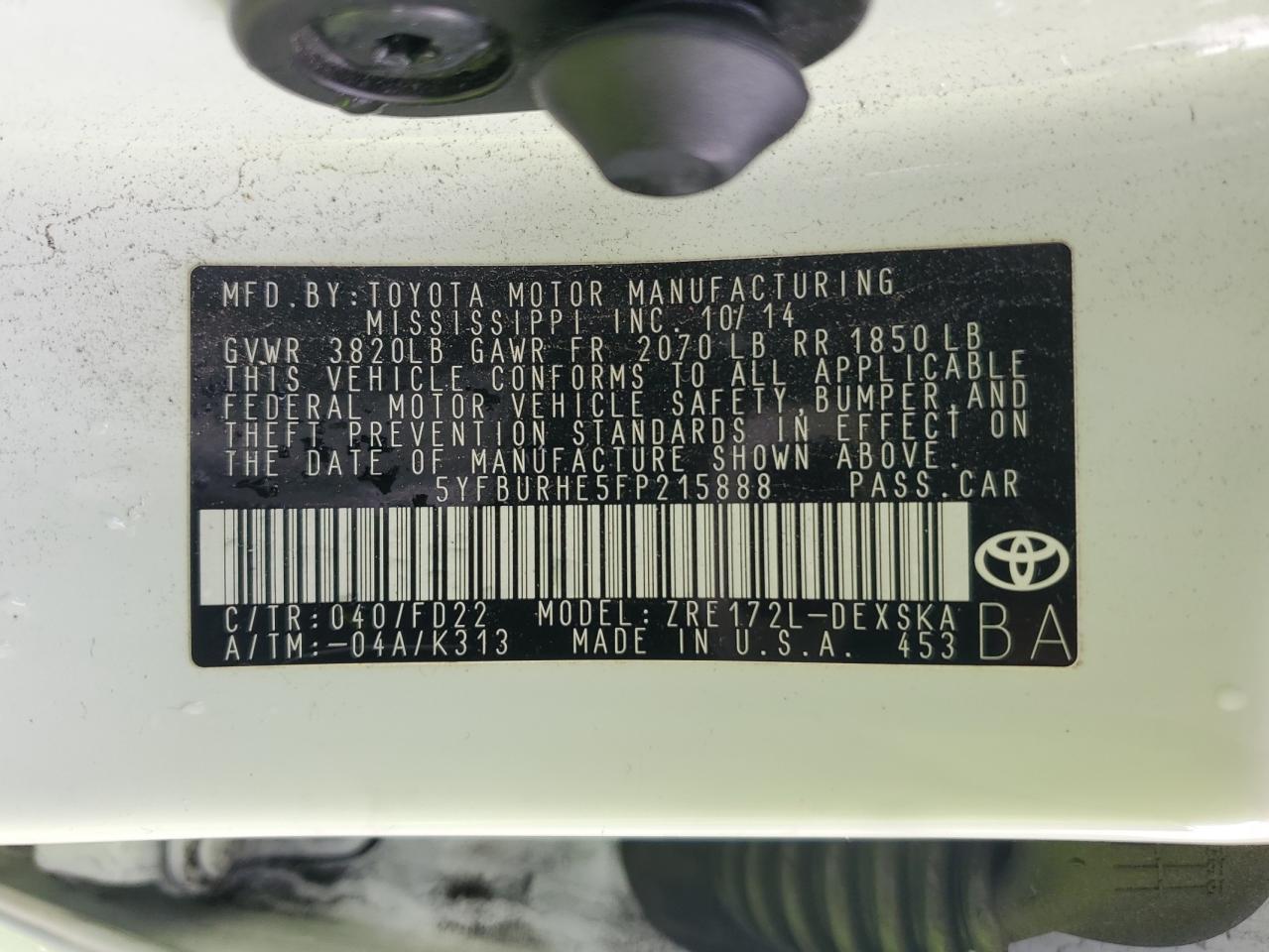 2015 TOYOTA COROLLA