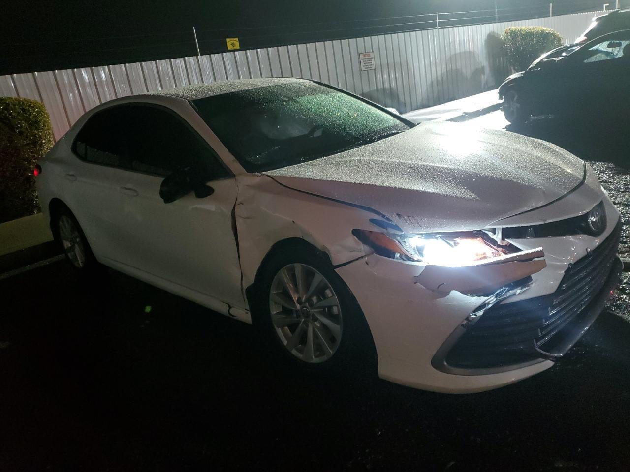 2023 TOYOTA CAMRY
