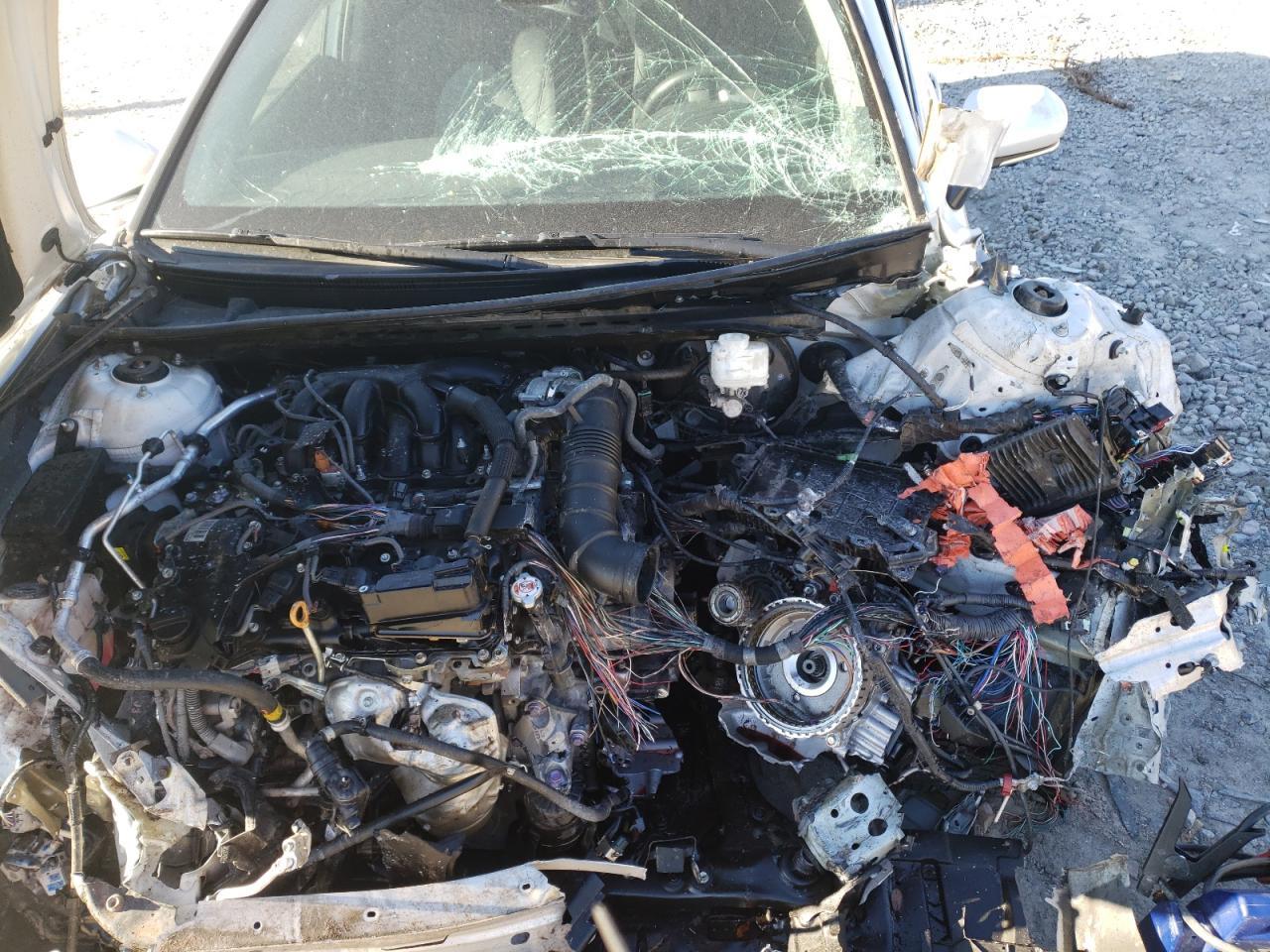 2019 TOYOTA CAMRY