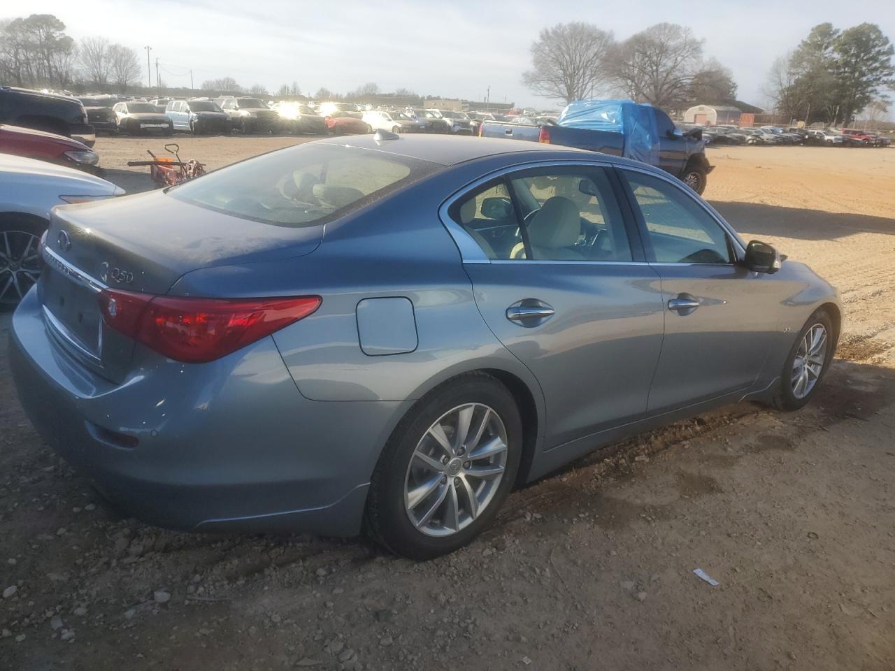 2014 INFINITI Q50