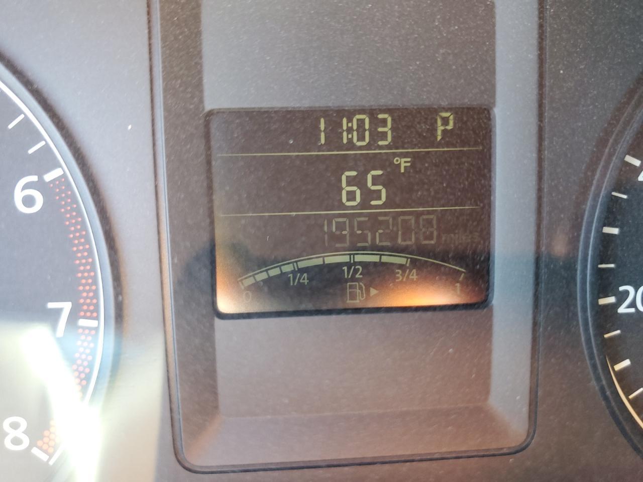 2011 VOLKSWAGEN JETTA