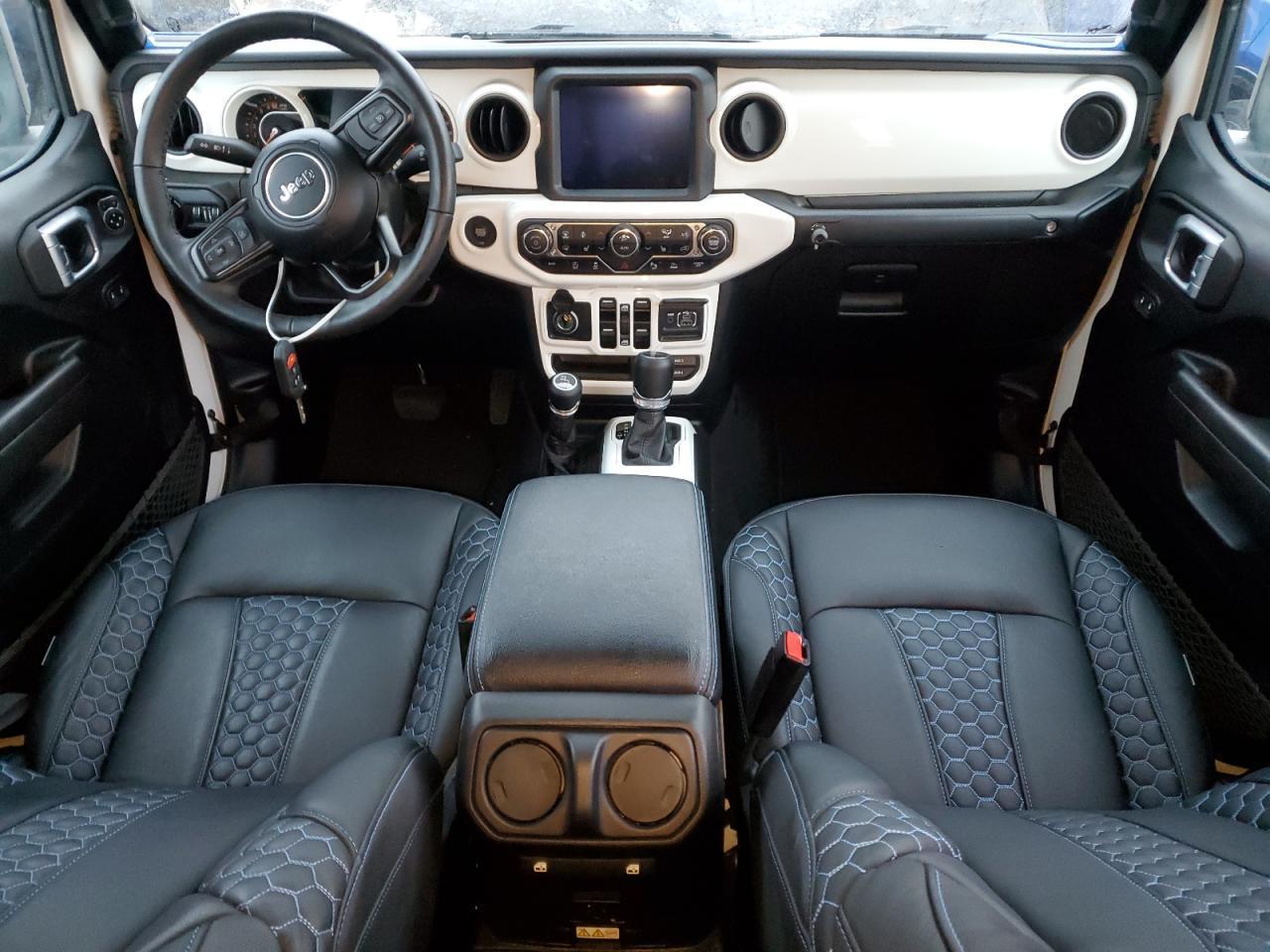 2022 JEEP Gladiator