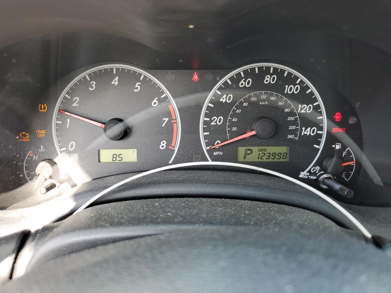 2011 TOYOTA COROLLA