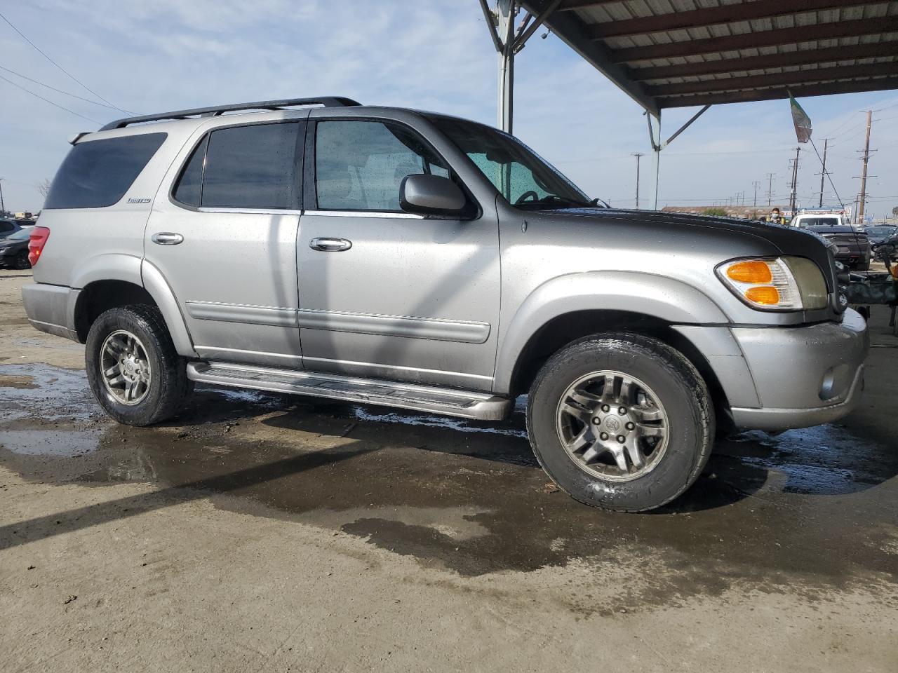 2003 TOYOTA Sequoia