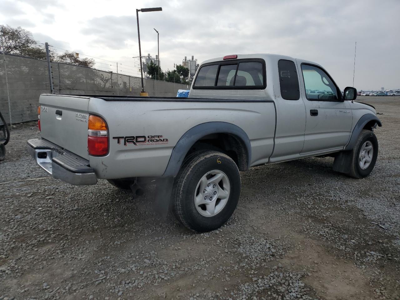2003 TOYOTA TACOMA