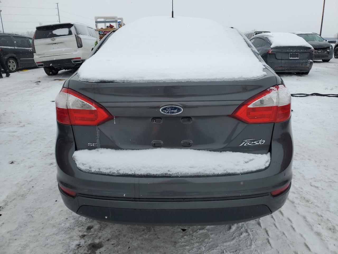 2016 FORD Fiesta